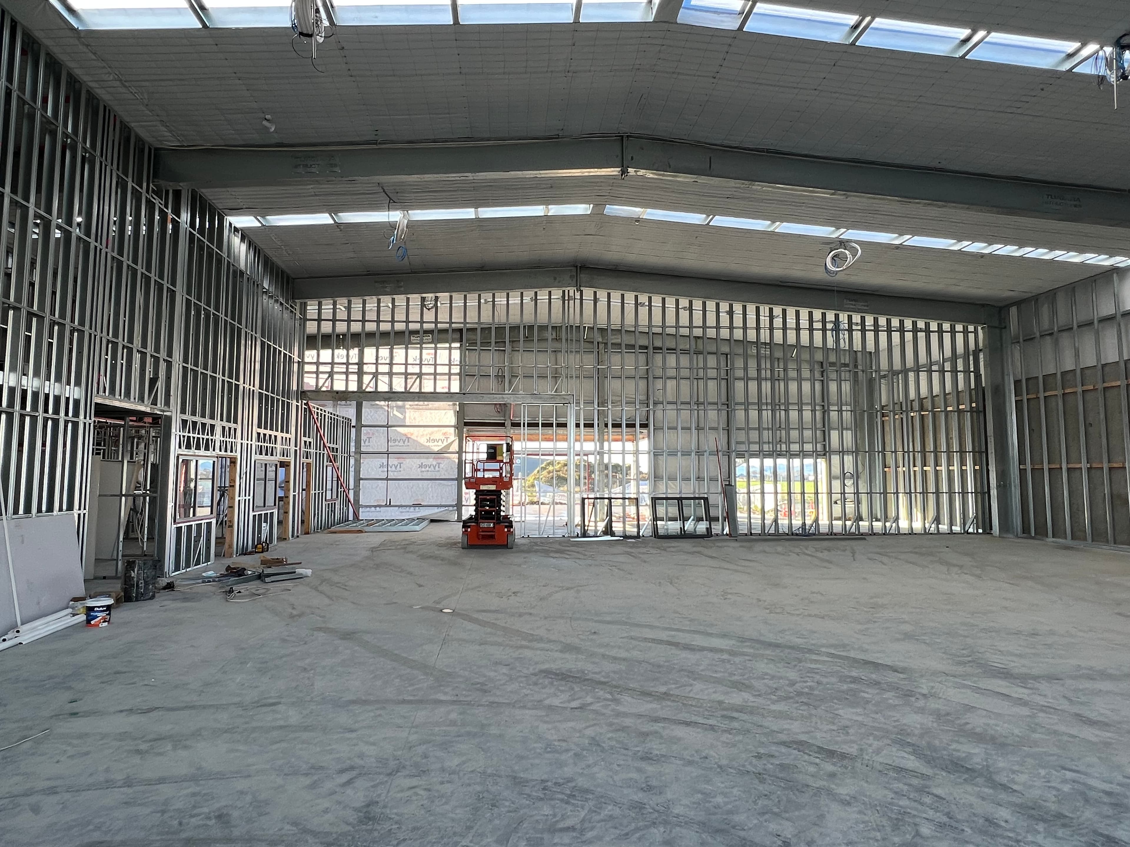 Commercial steel framing fit-out